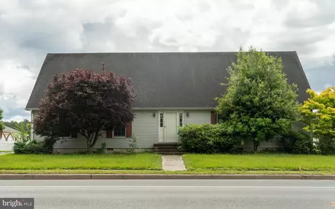 423 W Market St, Georgetown, DE 19947