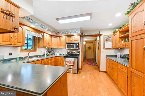 Kitchen - 30800 River Rd, Laurel, DE 19956 photo 1 of 2