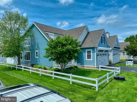 37529 Atlantic Ave #11, Rehoboth Beach, DE 19971