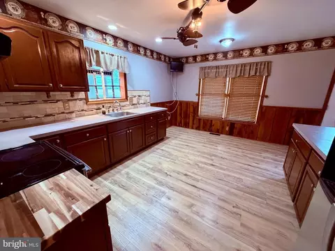 Kitchen - 26553 Broadkill Rd, Milton, DE 19968 photo 7 of 7