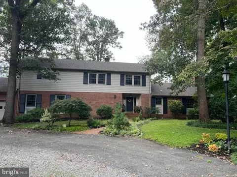 232 N Shore Ct, Seaford, DE 19973