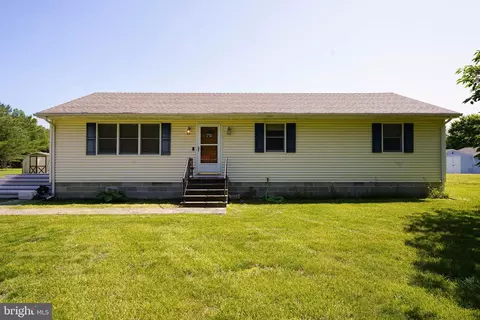 10564 Waller Rd, Laurel, DE 19956