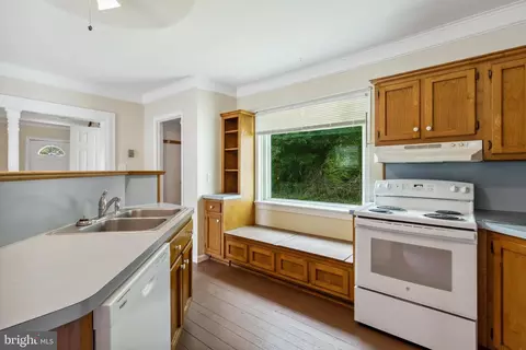 Kitchen - 157 Delaware Ave, Laurel, DE 19956 photo 3 of 3
