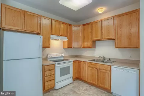 Kitchen - 36 John Hall Dr, Ocean View, DE 19970 photo 1 of 2