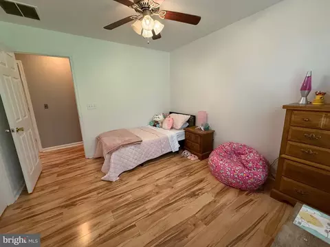 Bedroom - 23157 Huff Rd, Milton, DE 19968 photo 7 of 10