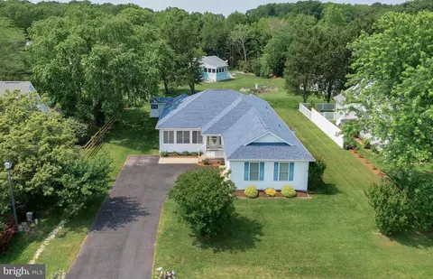 39 Coral Ln, Frankford, DE 19945