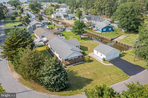 32408 Holly Ter, Ocean View, DE 19970