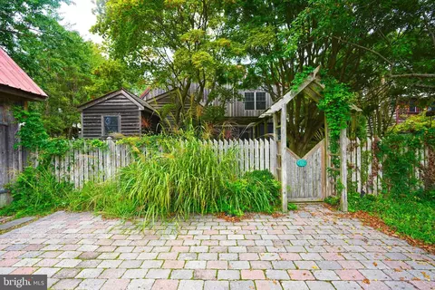 12 Shipcarpenter Sq, Lewes, DE 19958