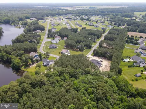 24762 Millpond Ln, Georgetown, DE 19947