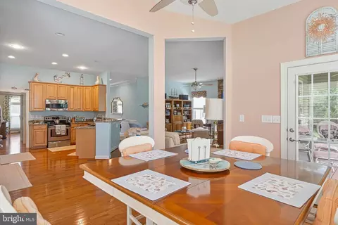Dining - 31827 Skimmer Rd, Ocean View, DE 19970 photo 3 of 3