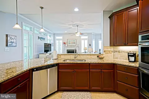 Kitchen - 35231 Seaport Loop, Lewes, DE 19958 photo 3 of 6