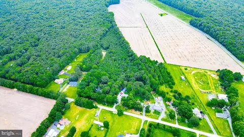 13392 S Union Church Rd, Ellendale, DE 19941
