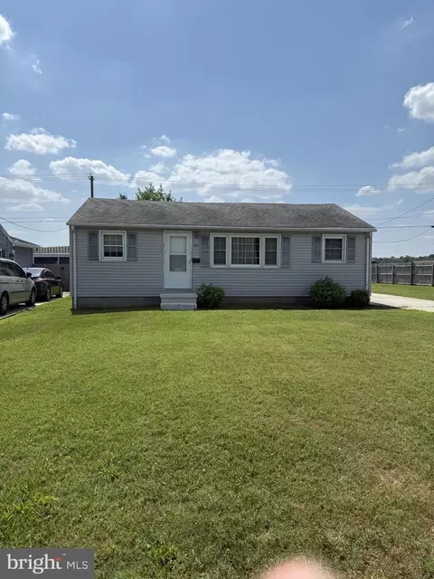412 Oak Rd, Seaford, DE 19973