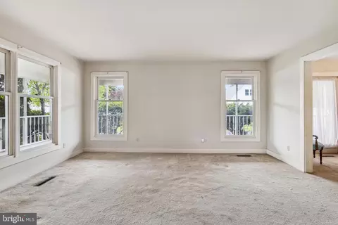 Living - 20175 Beaver Dam Rd, Lewes, DE 19958 photo 2 of 8