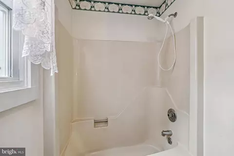Bath - 20175 Beaver Dam Rd, Lewes, DE 19958 photo 2 of 3