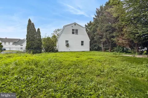 Exterior - 20175 Beaver Dam Rd, Lewes, DE 19958 photo 10 of 11