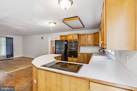 Kitchen - 20175 Beaver Dam Rd, Lewes, DE 19958 photo 5 of 5