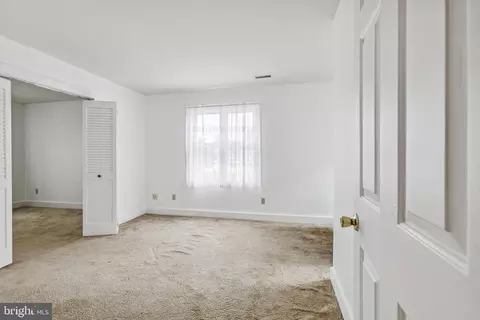 Bedroom - 20175 Beaver Dam Rd, Lewes, DE 19958 photo 5 of 12