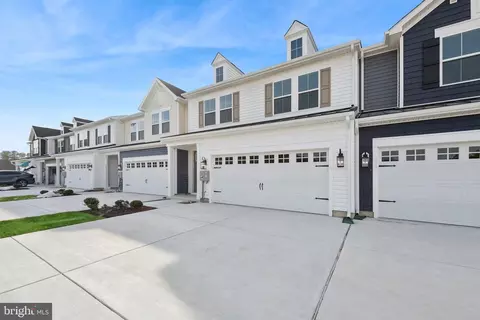 19720 Crows Nest Ct, Georgetown, DE 19947