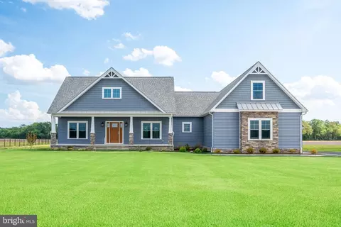 22444 Hummingbird Rd, Ellendale, DE 19941