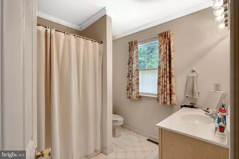Bath - 311 Christopher Dr, Seaford, DE 19973 photo 1 of 3
