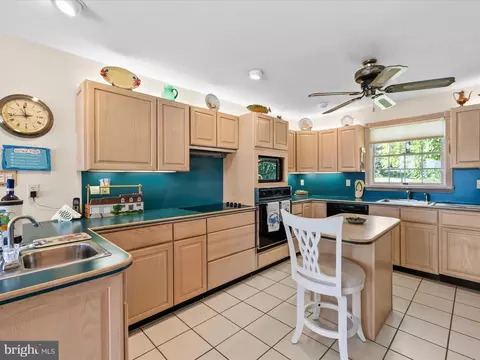 Kitchen - 106 Vines Ln, Dagsboro, DE 19939 photo 1 of 2