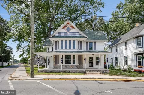 110 E 6th St, Laurel, DE 19956
