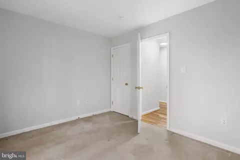 Bedroom - 18284 Shingle Point Rd, Georgetown, DE 19947 photo 1 of 2