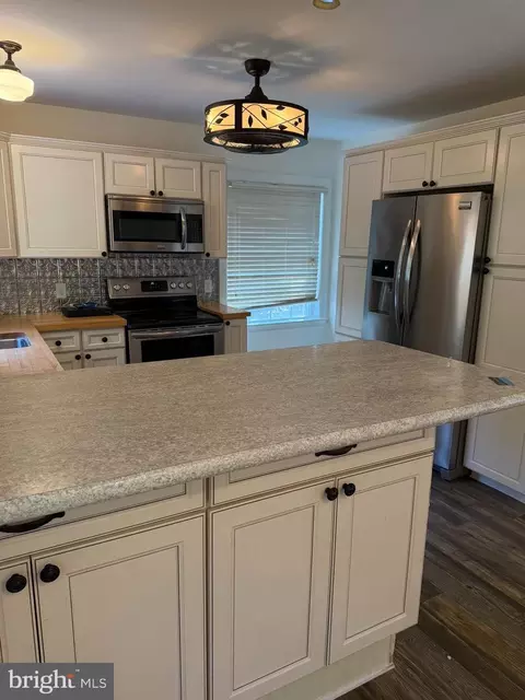 Kitchen - 24975 Kruger Rd, Georgetown, DE 19947 photo 1 of 1