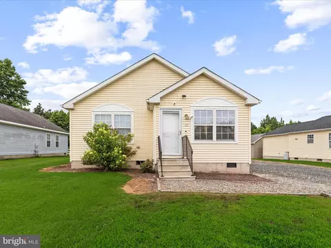 21 Carriage Ln, Georgetown, DE 19947