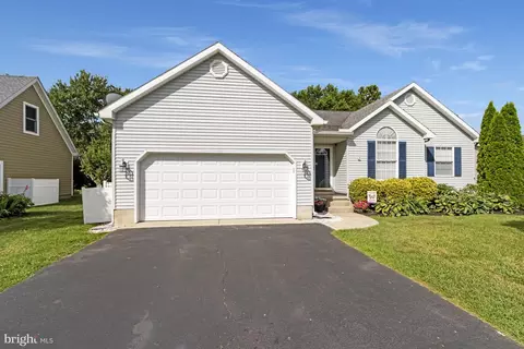 12 Vassar Dr, Rehoboth Beach, DE 19971
