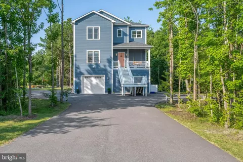 38155 Muddy Neck Rd, Ocean View, DE 19970