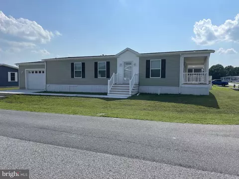 12 Folkstone Ln, Lewes, DE 19958