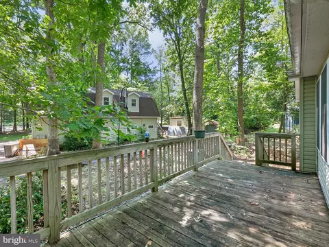 Exterior - 22996 Pine Rd, Lewes, DE 19958 photo 5 of 8