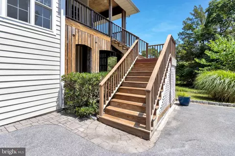 Exterior - 38807 Bayfront Dr, Ocean View, DE 19970 photo 3 of 20