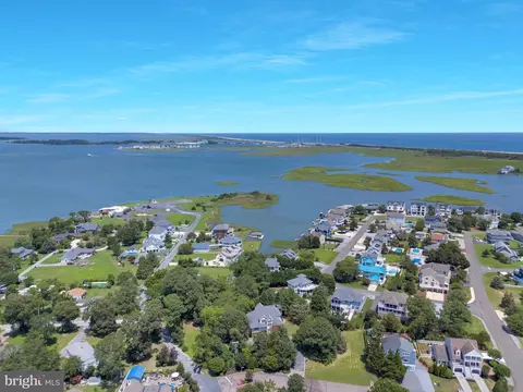 View/Area - 38807 Bayfront Dr, Ocean View, DE 19970 photo 6 of 22