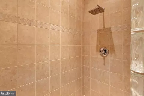 Bath - 38807 Bayfront Dr, Ocean View, DE 19970 photo 2 of 4