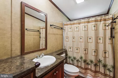38160 Bow St, Ocean View, DE 19970 photo 33