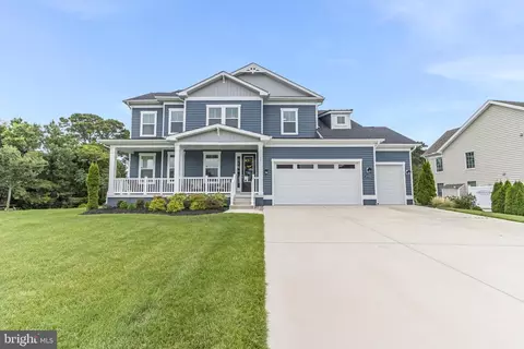 37522 Seaside Dr, Ocean View, DE 19970