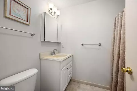 682 Collins St, Bethany Beach, DE 19930 photo 33