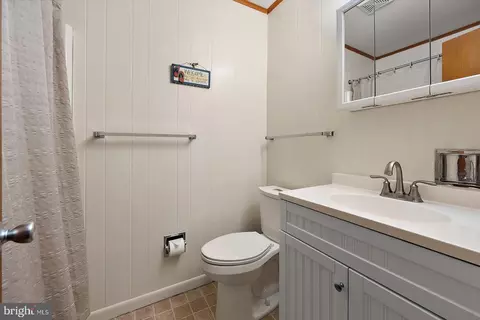 682 Collins St, Bethany Beach, DE 19930 photo 35