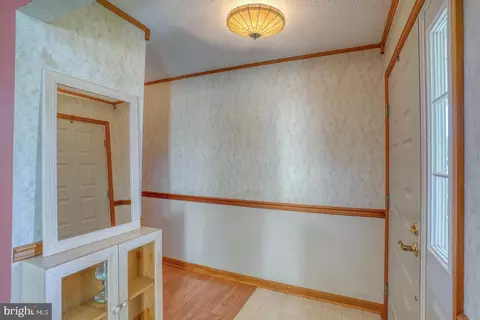 Entry Way - 3 Betsy Ln, Ocean View, DE 19970 photo 2 of 2
