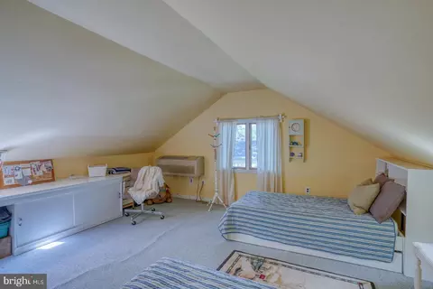 Bedroom - 3 Betsy Ln, Ocean View, DE 19970 photo 8 of 9
