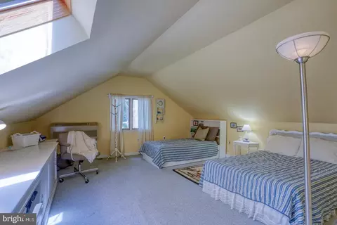 Bedroom - 3 Betsy Ln, Ocean View, DE 19970 photo 7 of 9