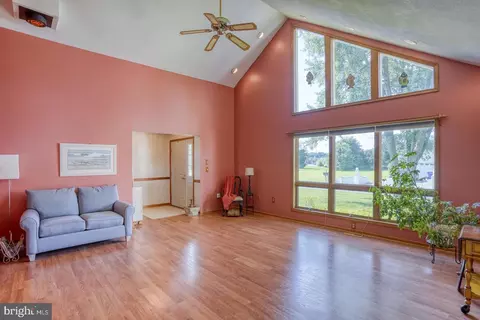 Living - 3 Betsy Ln, Ocean View, DE 19970 photo 1 of 3