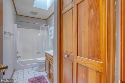 Bath - 3 Betsy Ln, Ocean View, DE 19970 photo 3 of 3