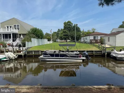 38185 Martins Way, Ocean View, DE 19970