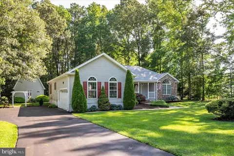 22256 Holly View Ct, Bridgeville, DE 19933