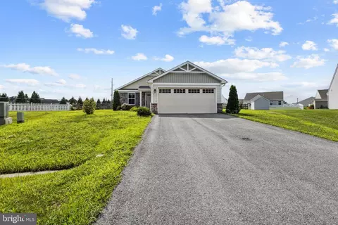 28664 Hawthorne Trl, Milton, DE 19968