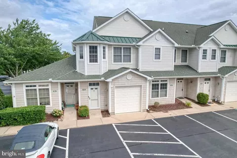 19967 Sandy Bottom Cir #102, Rehoboth Beach, DE 19971